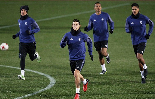 Real Madrid được giảm án phạt, Arsenal ngắm Reus thay Oezil-Sanchez