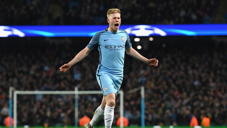 Có Bruyne trong đội hình, Man Xanh bất bại tại EPL anh