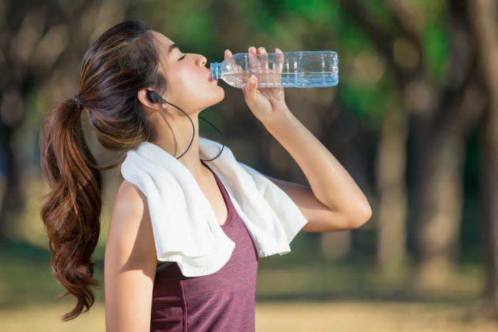 Bạn đã uống nước đúng cách trong khi tập GYM?