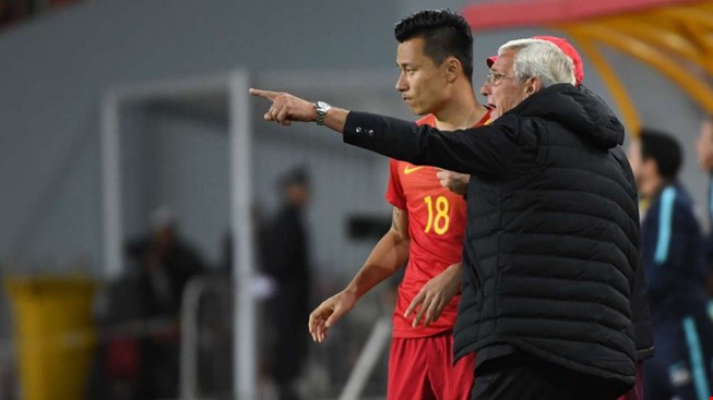 HLV Marcello Lippi giúp Trung Quốc gây sốc hạ Hàn Quốc