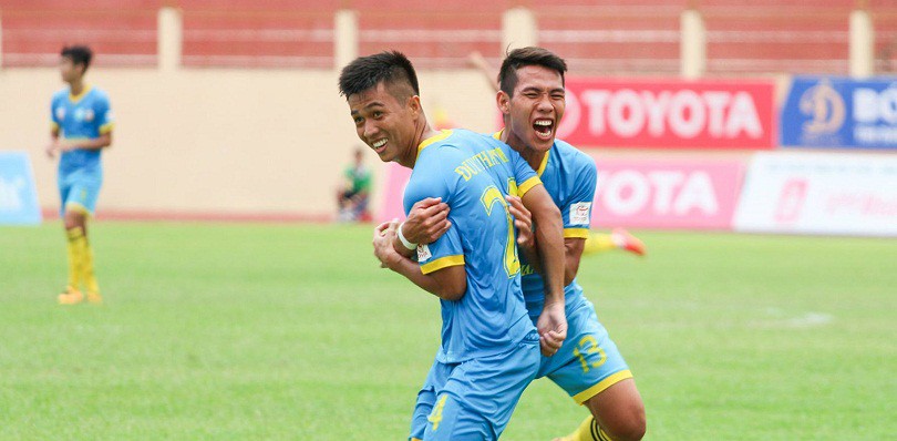 Top 5 bàn đẹp nhất vòng 16 V.League 2017: Gọi tên Duy Thanh