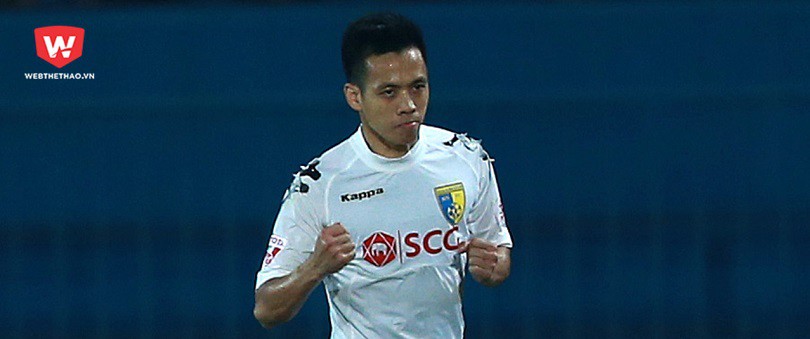 Văn Quyết người hùng vòng đấu áp chót của Hà Nội FC