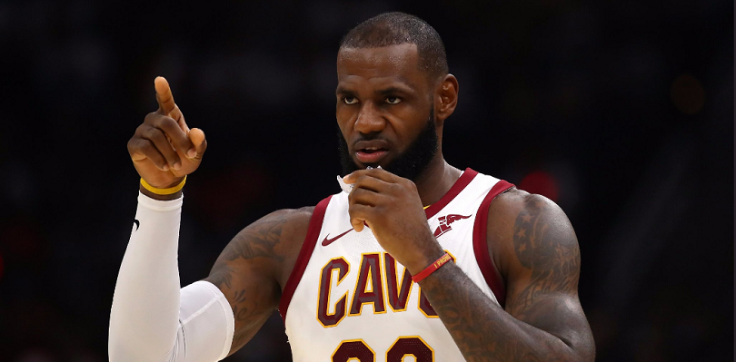 Video: 5 màn trình diễn ấn tượng nhất ngày khai màn NBA 2017-18
