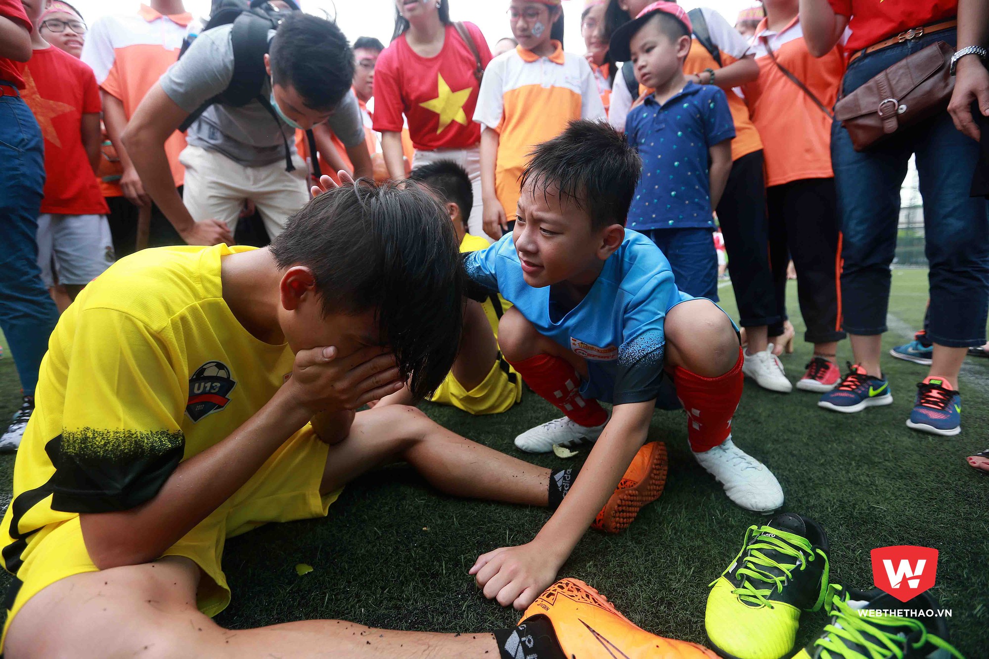 C&aacute;c ch&acirc;n s&uacute;t U13 V&otilde; Thị S&aacute;u c&ograve;n d&agrave;nh nhiều mỹ từ cho đối thủ như ''đội b&oacute;ng chứoi đẹp nhất giải, Ng&ocirc; Th&igrave; Nhậm v&ocirc; địch''...đến những đối thủ của m&igrave;nh.