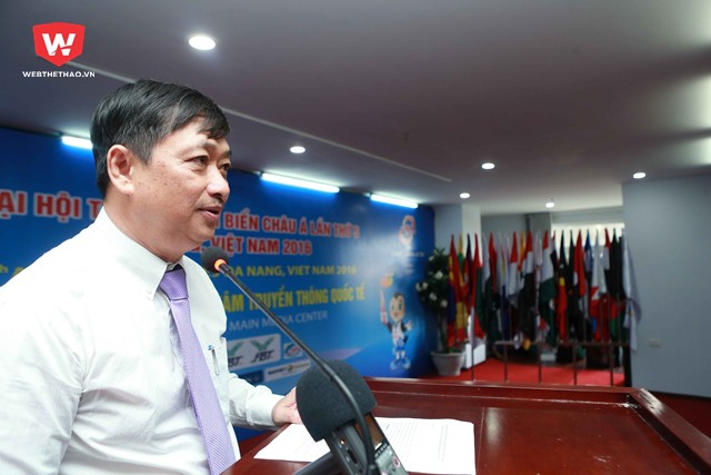 &Ocirc;ng Đặng Việt Dũng (Ph&oacute; chut tịch UBND TP Đ&agrave; Nẵng, Trưởng ban tổ chức ABG 5) tuy&ecirc;n bố ch&iacute;nh thức khai trương trung t&acirc;m truyền th&ocirc;ng quốc tế 
