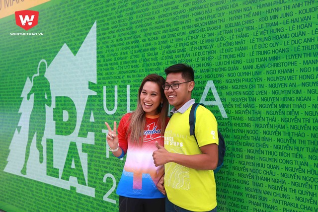 ...và chụp ảnh kỉ niệm với rất nhiều những runner khác tham dự Đà Lạt Ultra Trail 2018. ...và chụp ảnh kỉ niệm với rất nhiều những runner khác tham dự Đà Lạt Ultra Trail 2018.