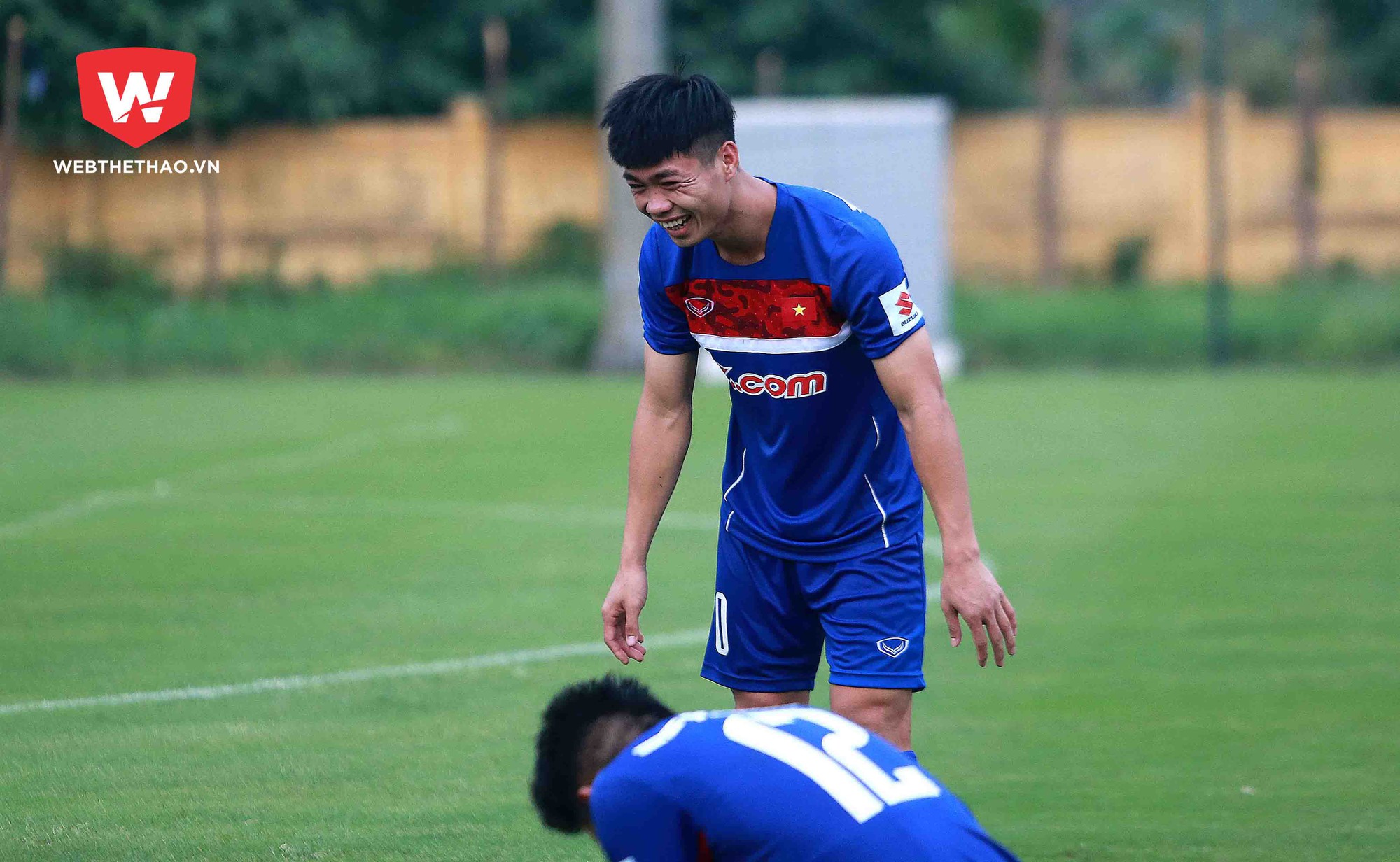 Chùm ảnh: U22 Việt Nam cười thả ga trong buổi tập đầu tiên