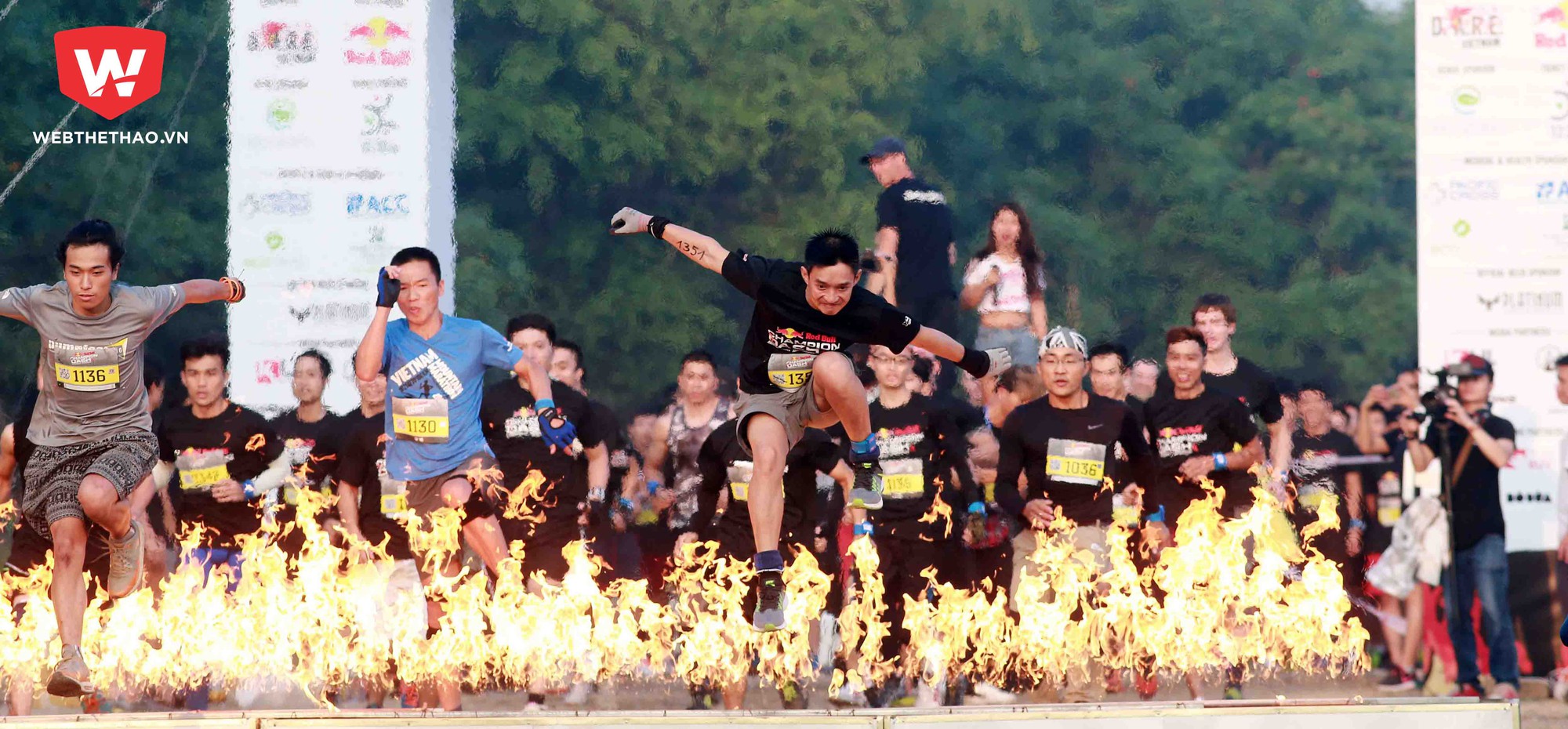 Chùm ảnh: Sôi động Red Bull Champion Dash 2016