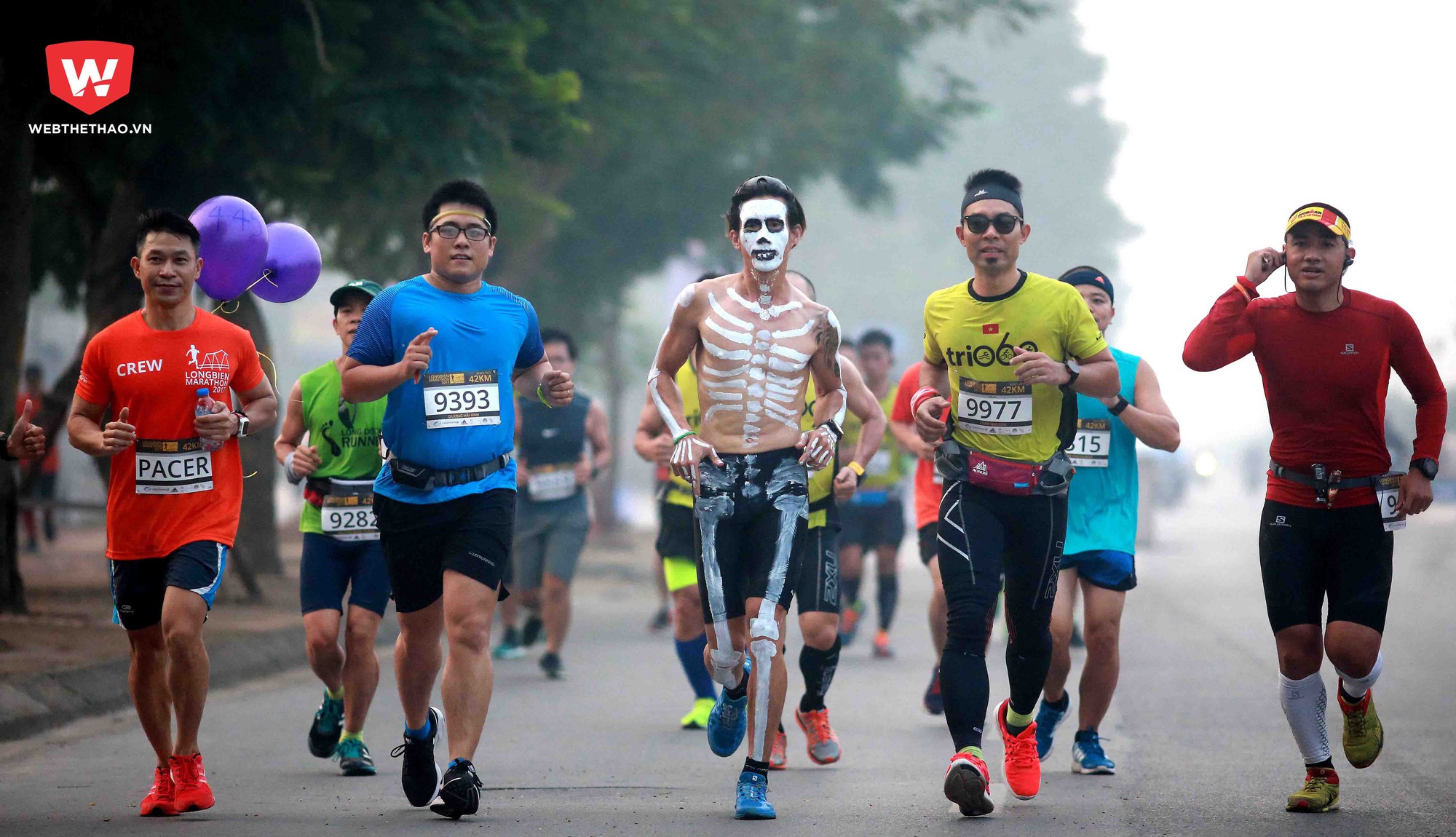 Độc đáo sắc màu pacer tại Longbien Marathon 2017