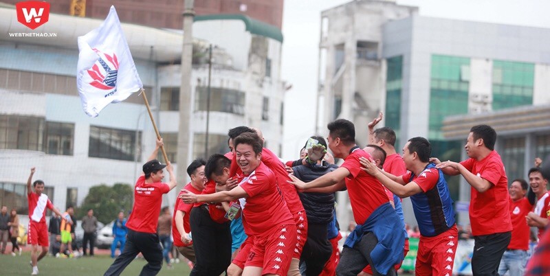 Khoảng khắc vỡ òa khi Hoàng Diệu giành vé vào chung kết Cúp Kết nối 2017