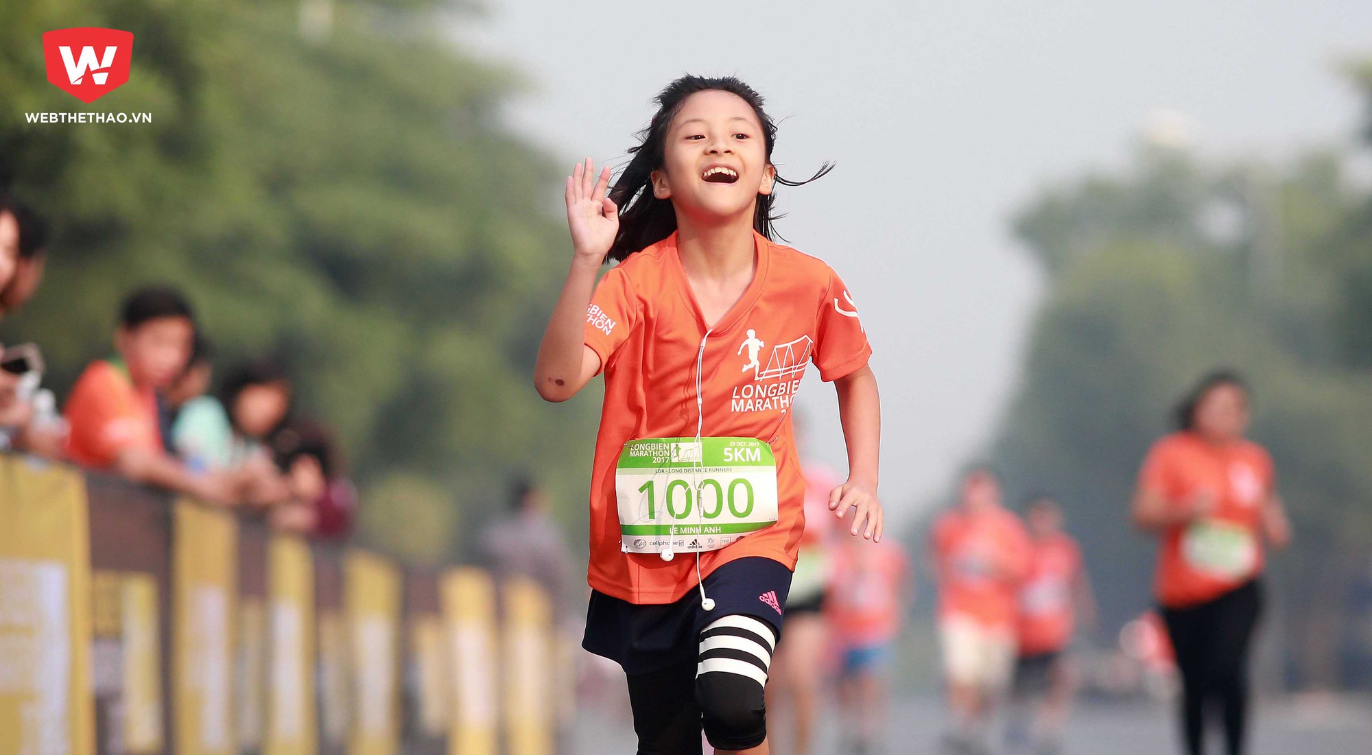 Ngả mũ thán phục trước các runner nhí tại Longbien Marathon 2017