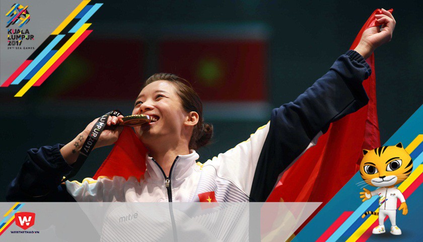 Những khoảnh khắc dễ thương của "nữ hoàng" kiếm thuật Thúy Vi