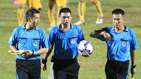 BTT đề nghị treo còi vĩnh viễn trọng tài Hà Anh Chiến: "Dí tốt"?