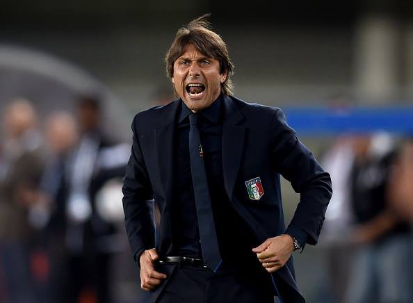Conte sẽ &aacute;p dụng c&aacute;ch chơi ph&ograve;ng ngự kiểu &Yacute; cho.. Italia.