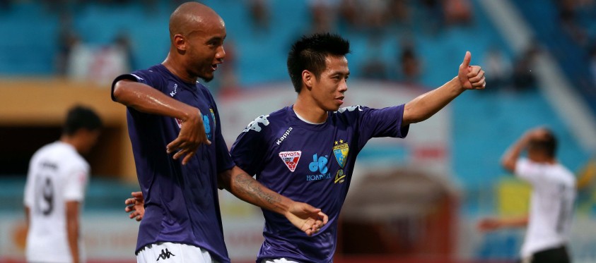 HAGL - Hà Nội T&T: Cuộc chiến trong tâm bão