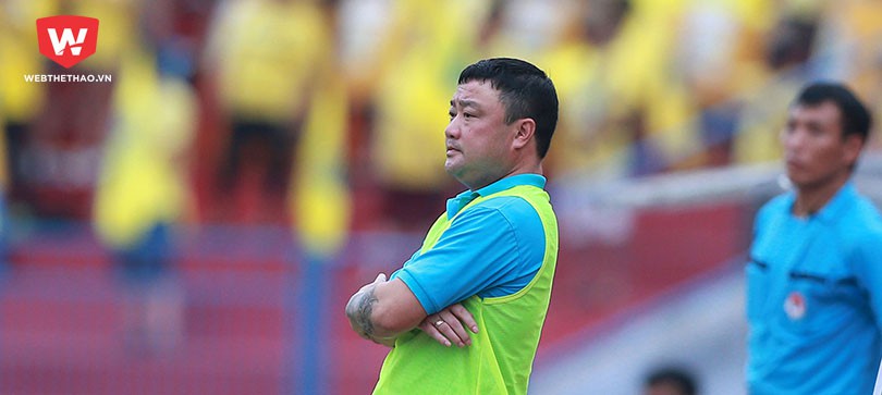 HLV Trương Việt Hoàng chưa quyết định tương lai