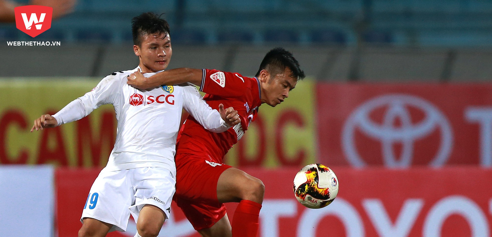 V.League 2017 "học hỏi" công nghệ Ngoại hạng Anh