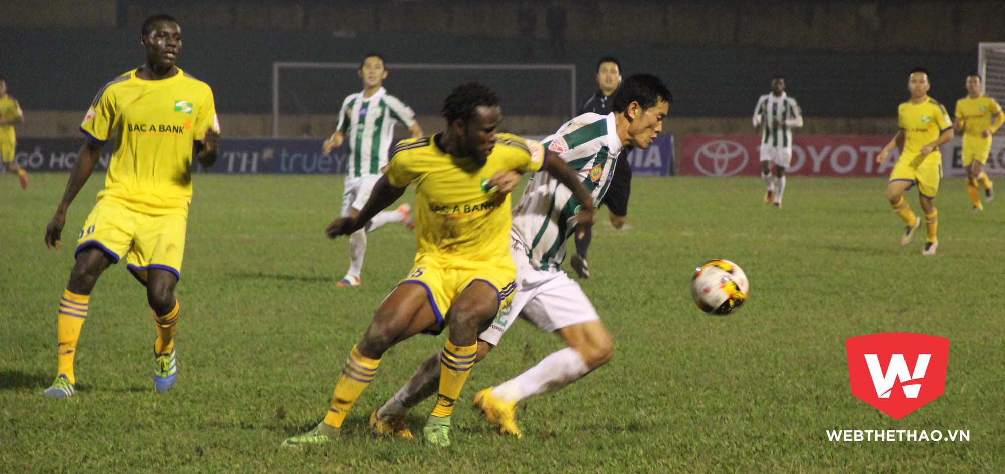 SLNA 1-1 XSKT.Cần Thơ: Chủ nhà mất điểm vì hàng thủ