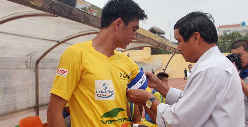 Tăng Tuấn hồi hương, Bật Hiếu để hợp đồng mở với FLC Thanh Hóa