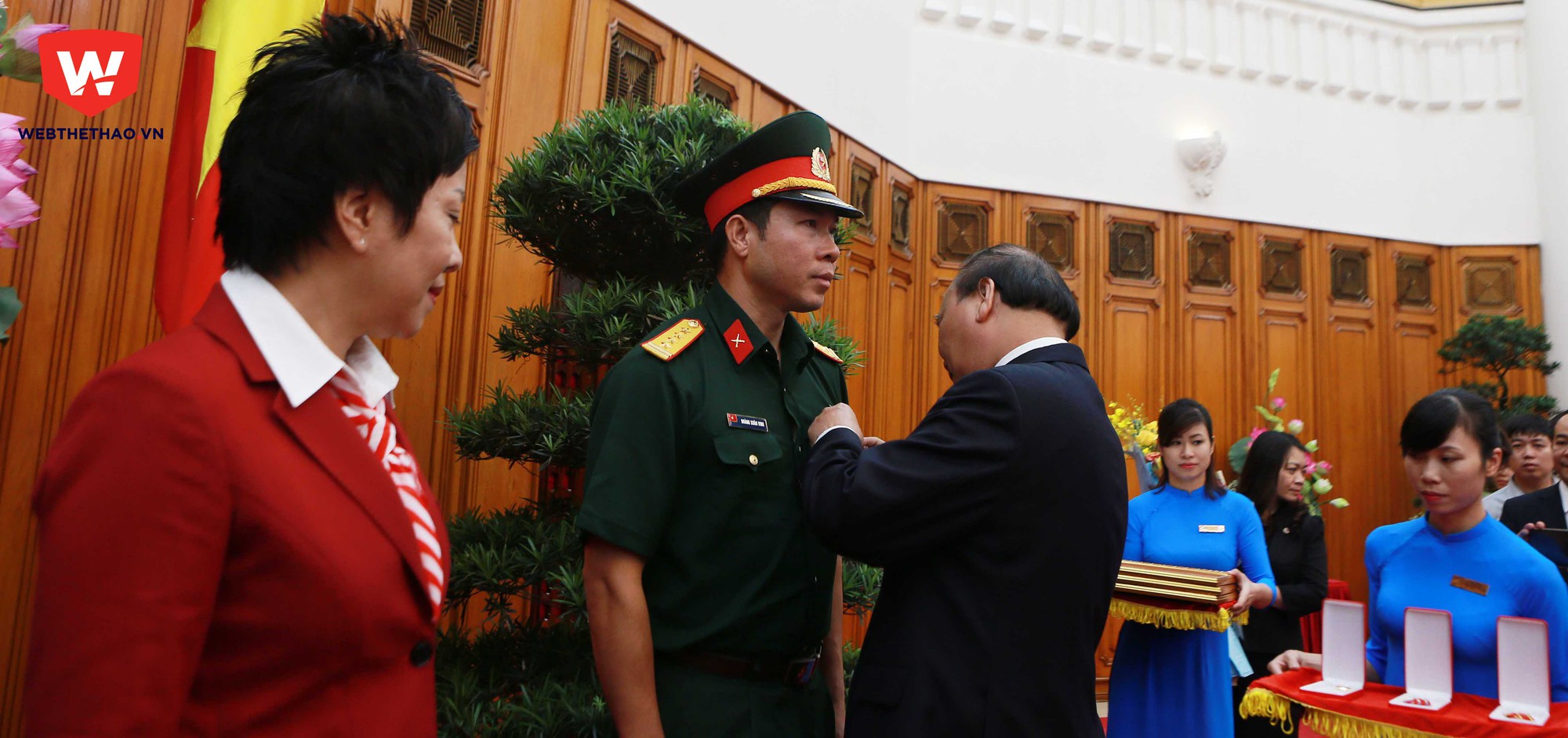 Thủ tướng vinh danh Hoàng Xuân Vinh