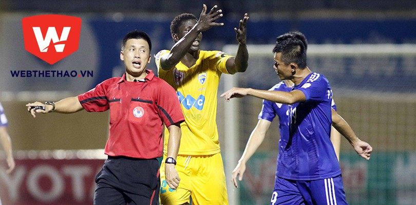 FLC Thanh Hóa 4-4 QNK.Quảng Nam: Trọng tài lại là điểm nóng