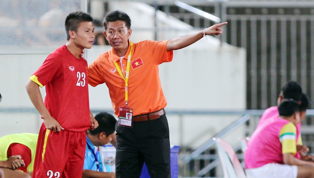 U.21 Việt Nam 2-2 U.21 Singapore: Dấu ấn Quang Hải