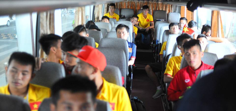 U.21 Việt Nam trở về trong lặng lẽ