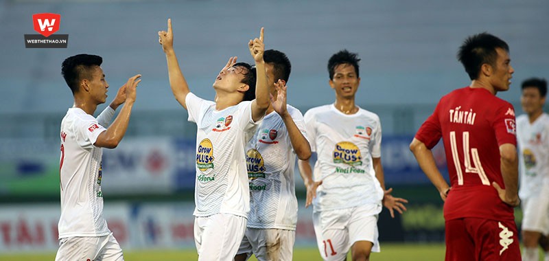 HA.GL cấm trại trước trận cầu 6 điểm với QNK. Quảng Nam