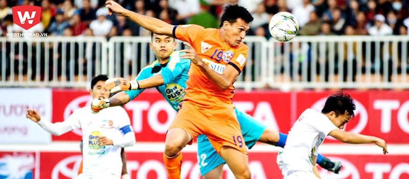 HA.GL tìm cách hóa giải tiền đạo Gaston Merlo