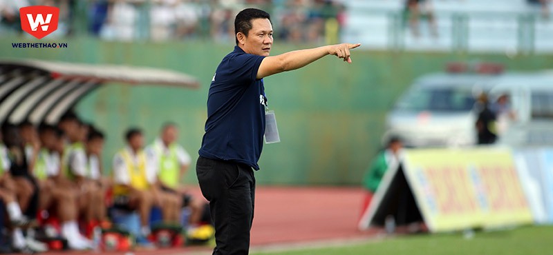 HLV Quốc Tuấn và kế hoạch giúp HA.GL trụ hạng ở V.League 2016