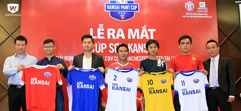 Huyền thoại M.U, Denis Irwin sẽ đến Việt Nam vào tháng 9