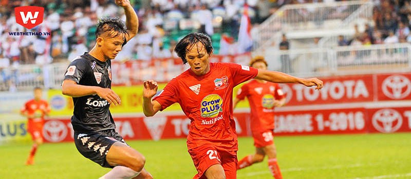 Long An - HA.GL: Cuộc đấu của những kẻ mang phận chênh vênh