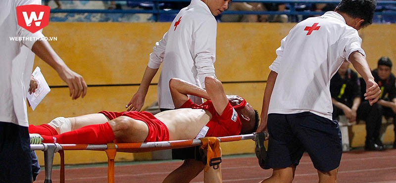 Những chấn thương "trên trời rơi xuống" ám ảnh các tuyển thủ ĐTQG