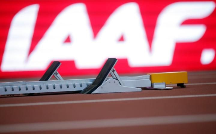 Điền kinh Nga muốn dự Olympic phải trả lại tiền thưởng