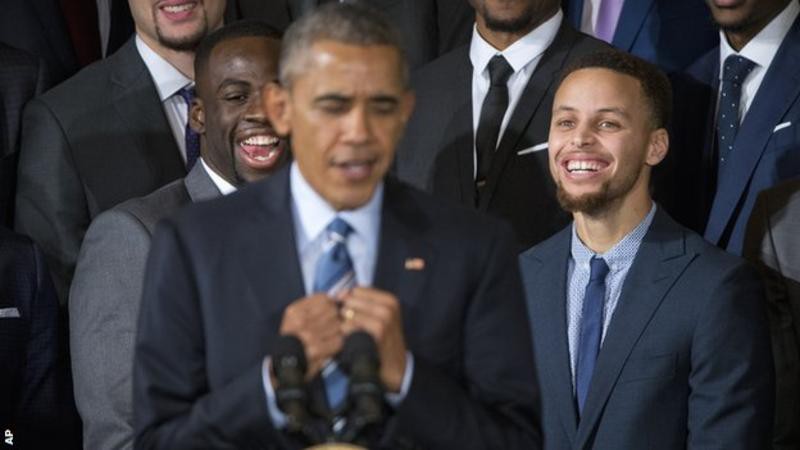 Steph Curry sẽ là Michael Jordan mới?