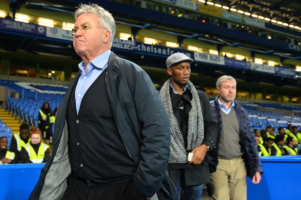 Drogba treo gi&agrave;y