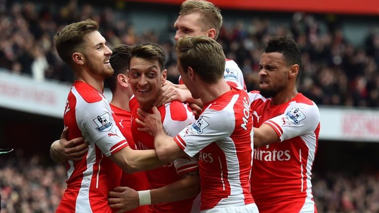 Arsenal vô địch, M.U bật khỏi Top 4 Premier League?