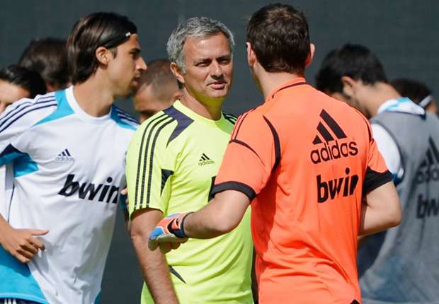 Casillas tiết lộ nguyên nhân đổ vỡ quan hệ với Mourinho