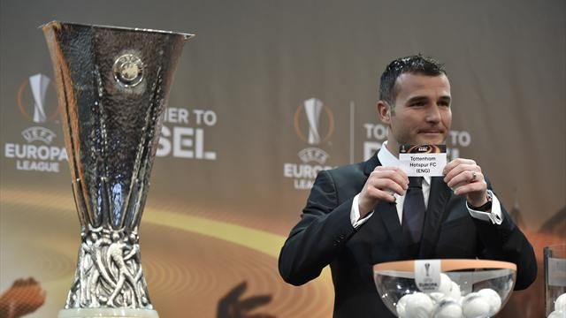 CĐV M.U “mù tịt” đối thủ của thày trò HLV Van Gaal ở Europa League