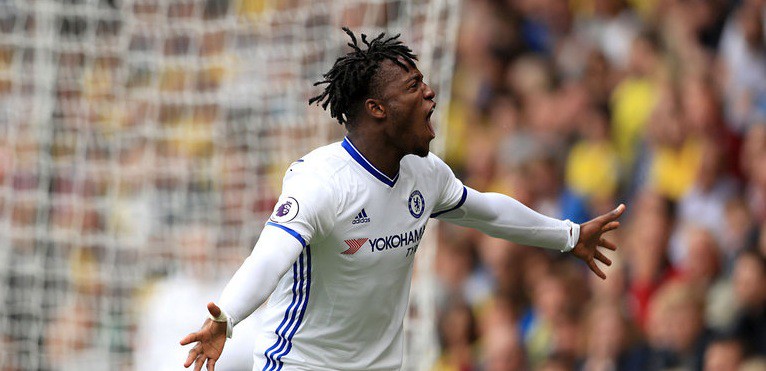 Chờ đợi Batshuayi tái hiện hình ảnh “Voi rừng” ở Chelsea
