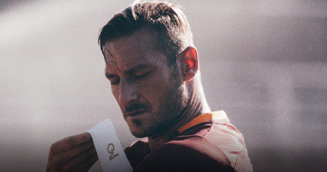 Francesco Totti: Một lần Roma, trọn đời Roma!