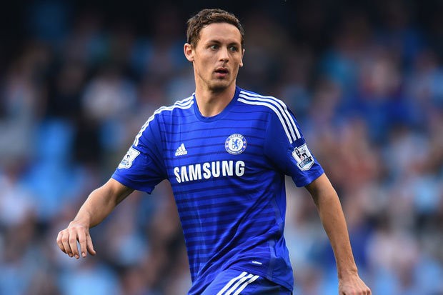 Hàng tiền vệ Chelsea: Đã đến lúc phế bỏ Matic