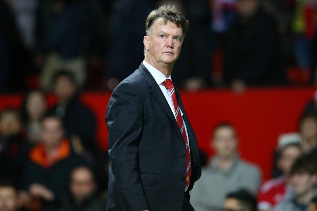 Van Gaal, ông hãy xin lỗi CĐV ấy!