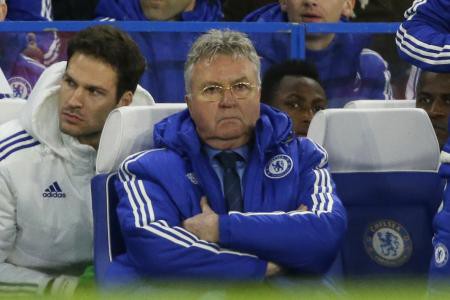 HLV Hiddink thừa nhận Terry đã việt vị khi gỡ hòa 3-3