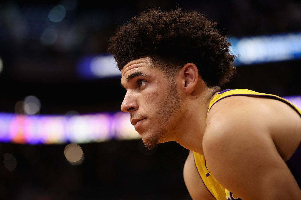 Lonzo Ball có đáng bị chỉ trích nặng nề thời gian qua?