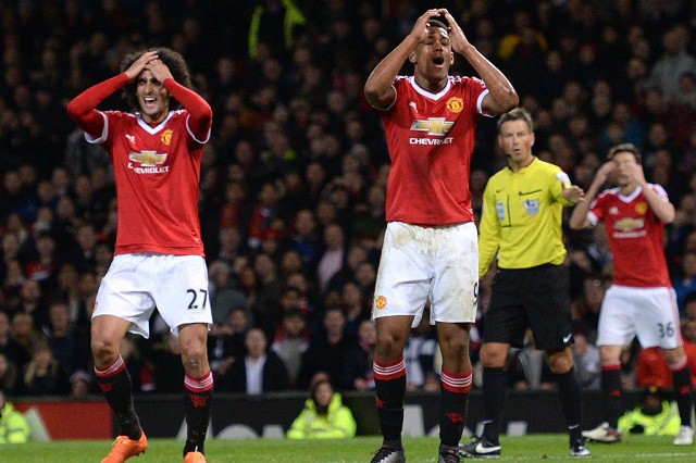 Man Utd: Sút nhiều, trúng chẳng bao nhiêu