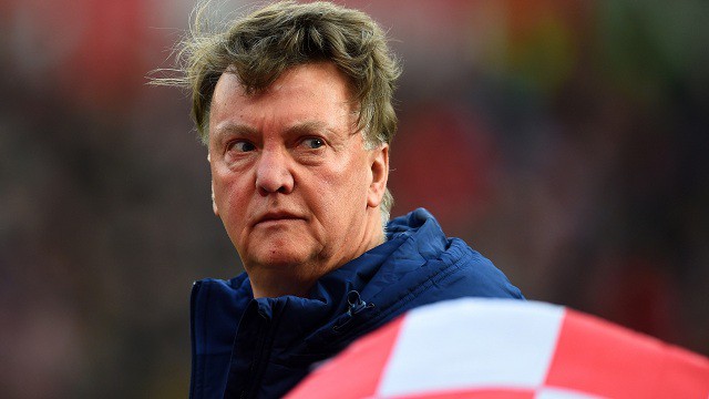 Van Gaal: "Tôi có thể từ chức, không cần chờ BLĐ M.U sa thải"