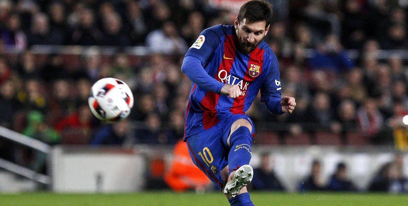 "Sát thủ" Lionel Messi ngày một đáng sợ hơn với khả năng đá phạt
