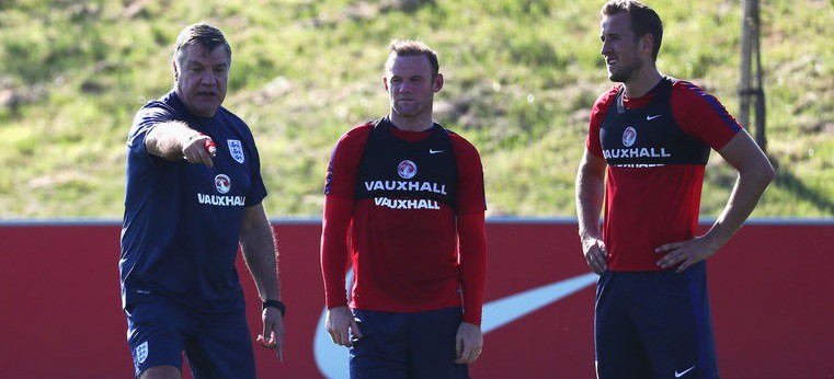 Tuyển Anh: Khi Wayne Rooney... “giết” Harry Kane