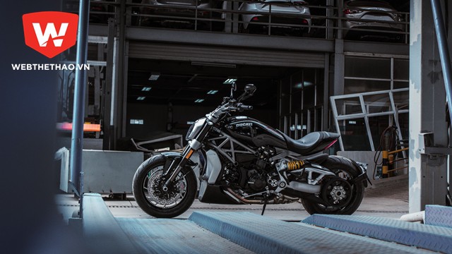 Giá ngang Camry tại Việt Nam, Ducati XDiavel S có gì để hấp dẫn khách hàng?
